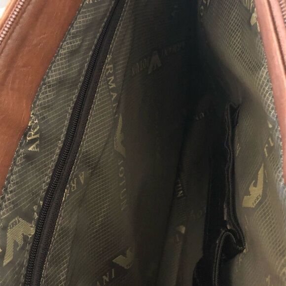 ARMANI JOTUN Leather Bag - Picture 6 of 12